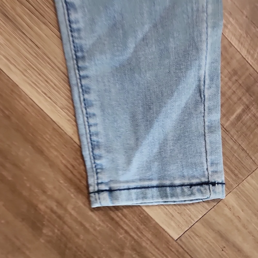 William Rast Perfect Skinny Jeans Size 24 Dark Wash Stretch Denim - Picture 4 of 11